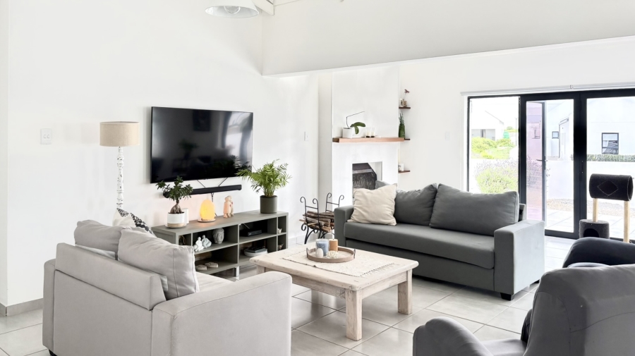 3 Bedroom Property for Sale in Atlantic Sands Private Estate Western Cape